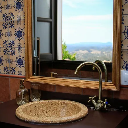Casa de Férias Cortijo Rural Alcornocosas *